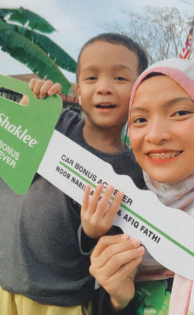 Photo 4 - Master Coordinators NOOR NABILLA FATTIN HARI ZAIDIN & AFIQ FATHI SHAMSUDDIN